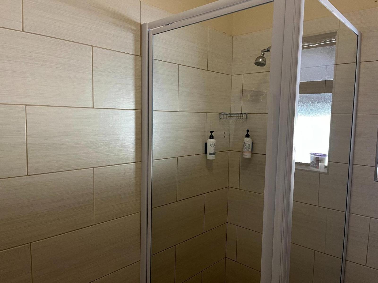La Belle Guesthouse Parys Phòng bức ảnh